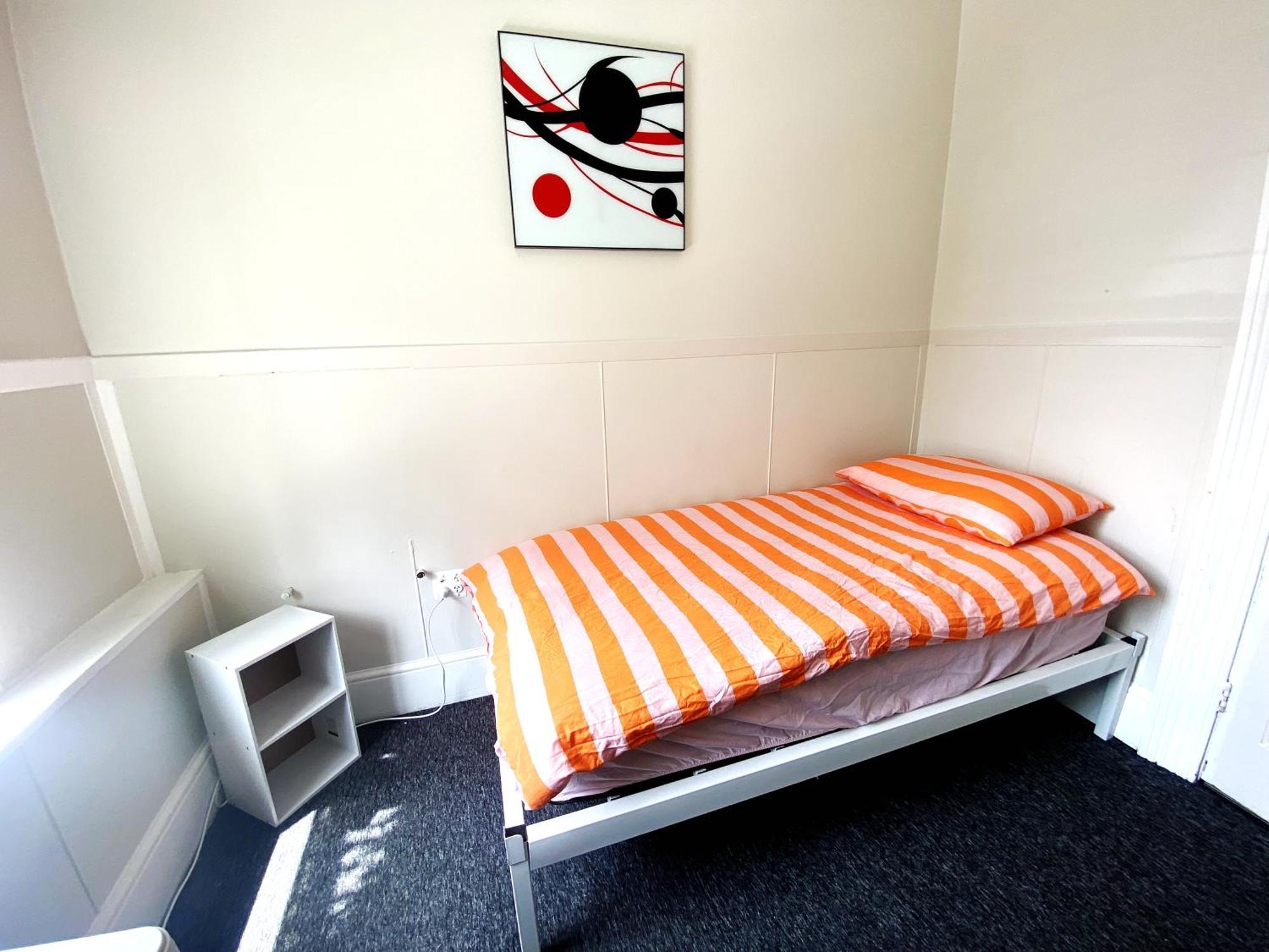 215 Edinburgh Castle Hostel Auckland Luaran gambar