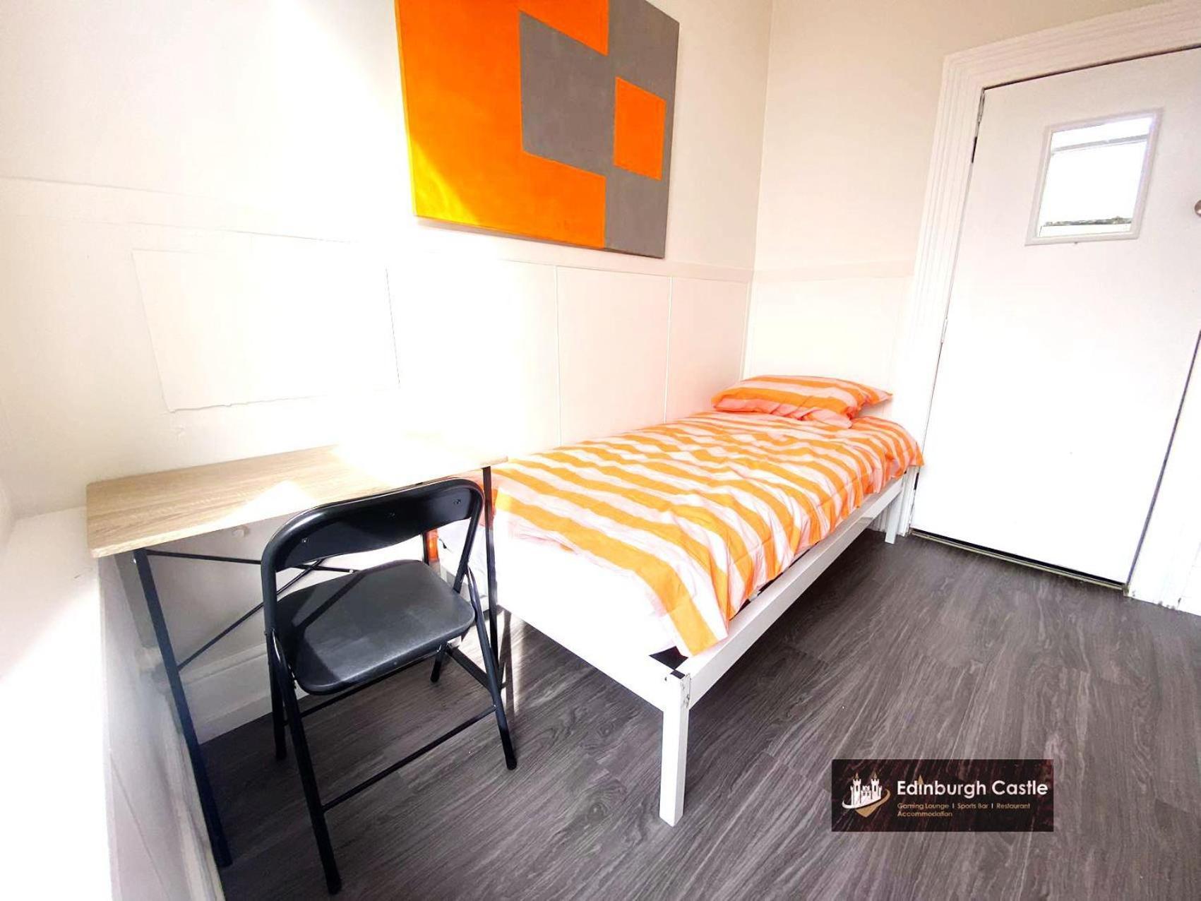 215 Edinburgh Castle Hostel Auckland Luaran gambar